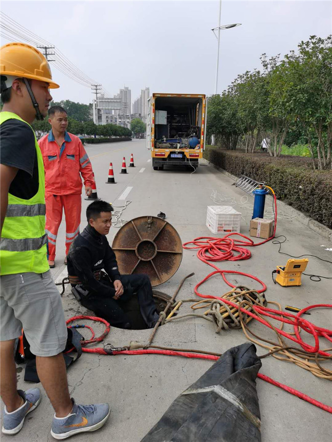 南头镇翻衬法管道修复技术主要工序