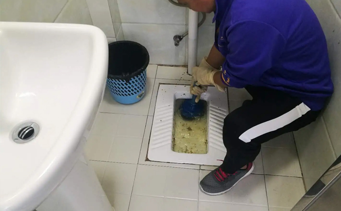 南头镇疏通蹲坑